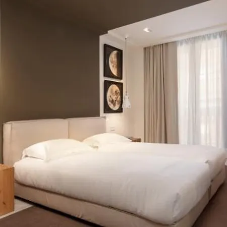 Apartament Midtown *