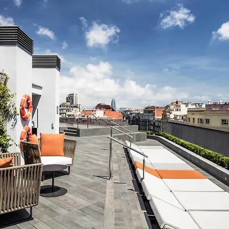 Midtown Apartment