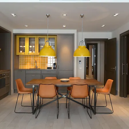 Апарт-отель Midtown 4*