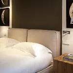 Apart Otel Midtown 4*