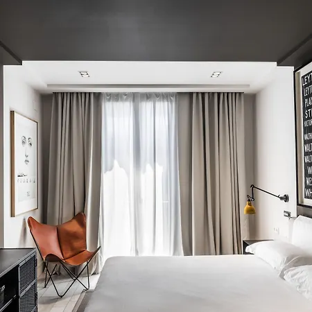 アパートホテル Midtown